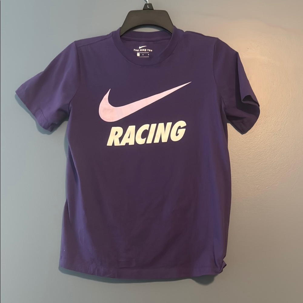 Nike Purple Short Sleeve Tee Athletic Style